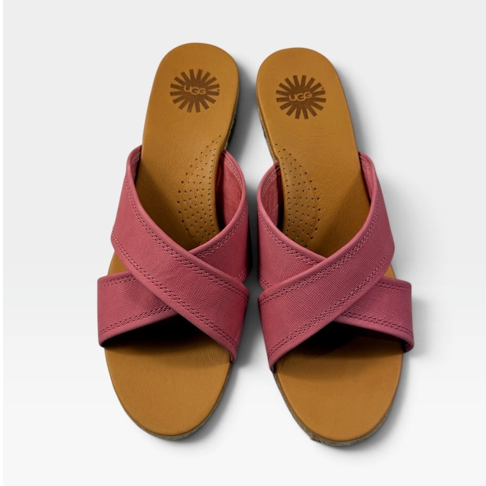 UGG Gwyn Espadrille Wedge Sandal Women 10 Pink Coral Reef Canvas Cross Strap NEW